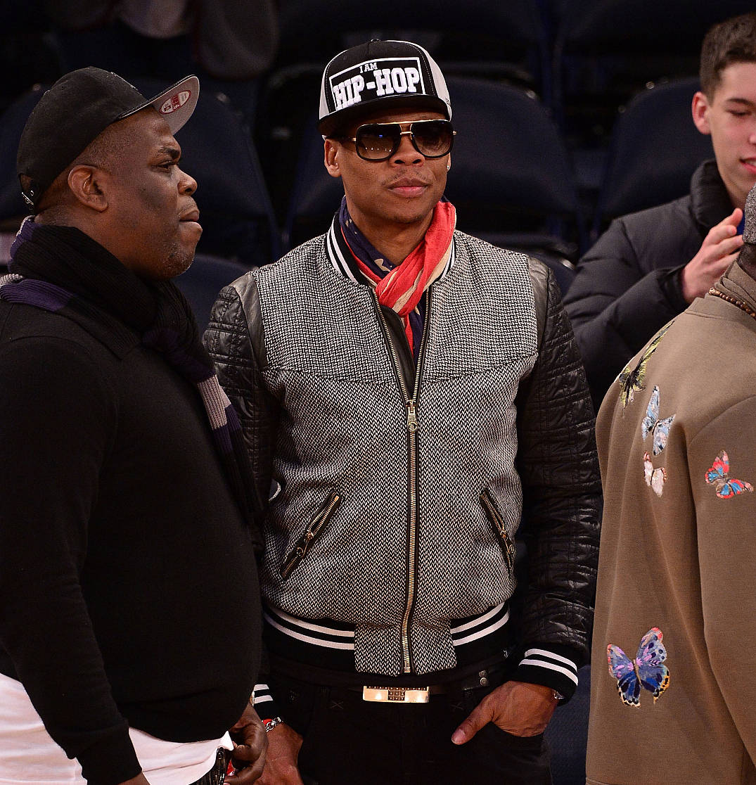 乐鱼官网 纽约尼克斯迎欧联关键赛，赛后临场应变，球迷炸锅，纪律约束更严格